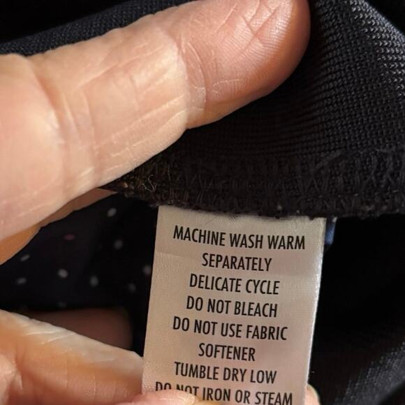 Jos A Bank 1905 Size L Tailored Fit Navy Blue Jacket Windbreaker Mixed Material - Picture 7 of 7